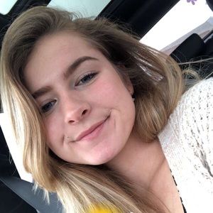 Meet your Posher, Mackenmackenzie